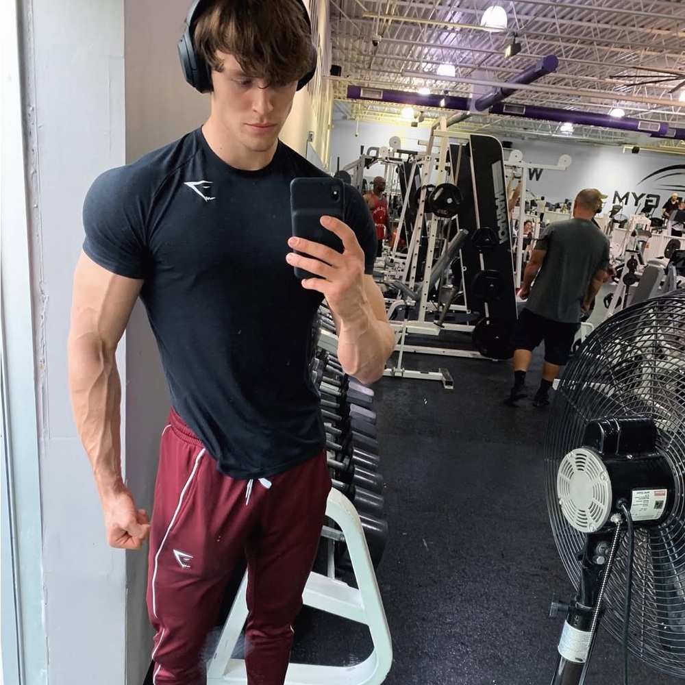 Gymshark Form Fitting Shirt